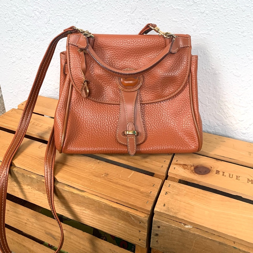 VTG Dooney & Bourke Crossbody Purse